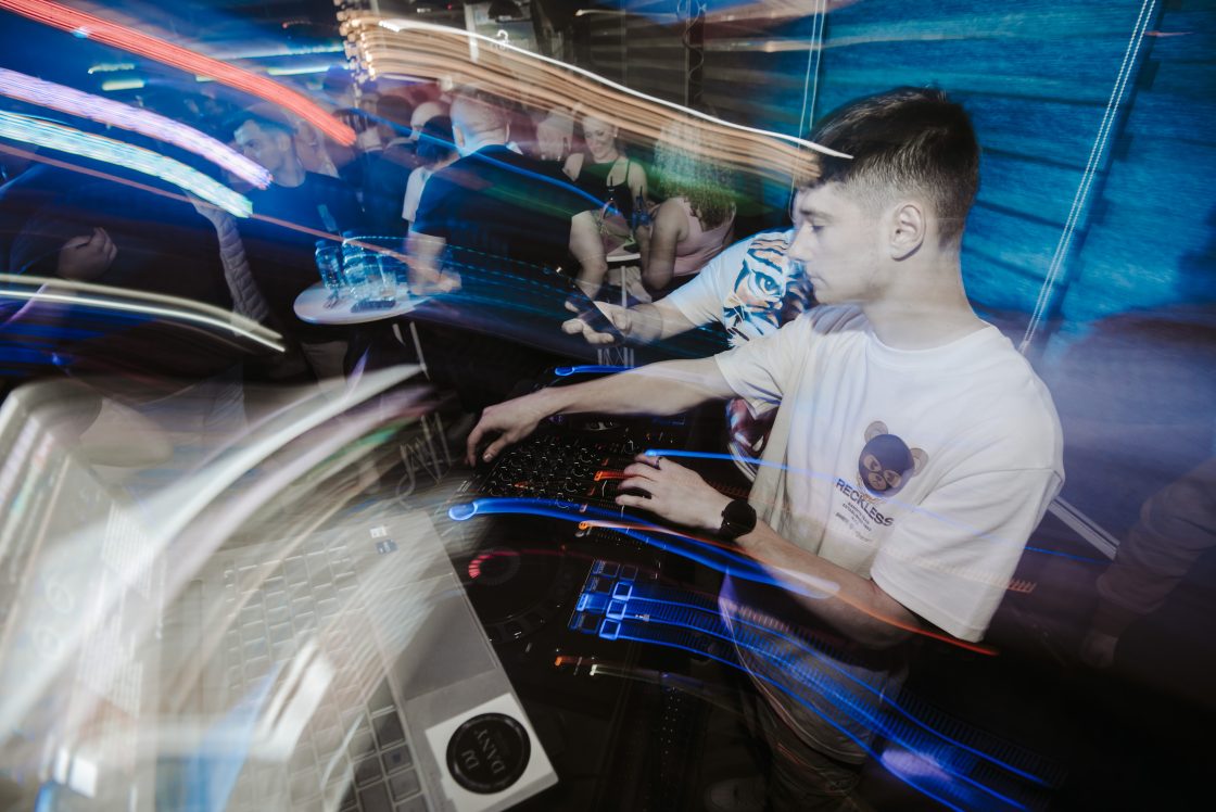 Хард Рок-Гостивар